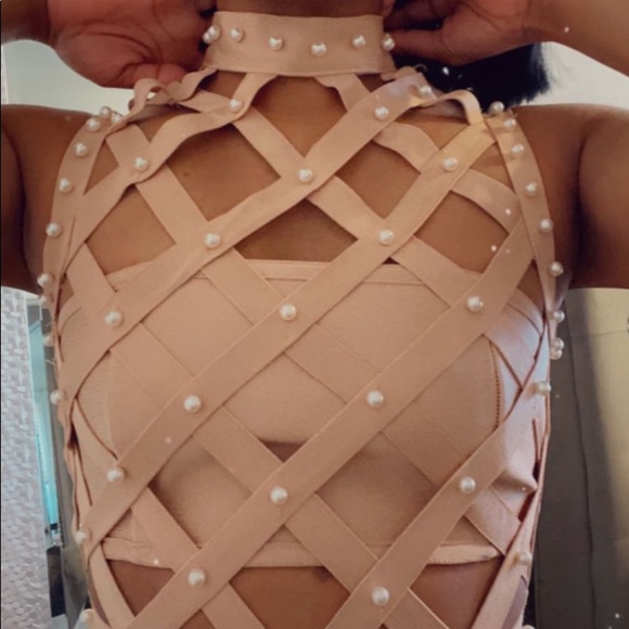 😍NWT FN CUT OUT BANDAGE DRESS😍 - Picture 2 of 10